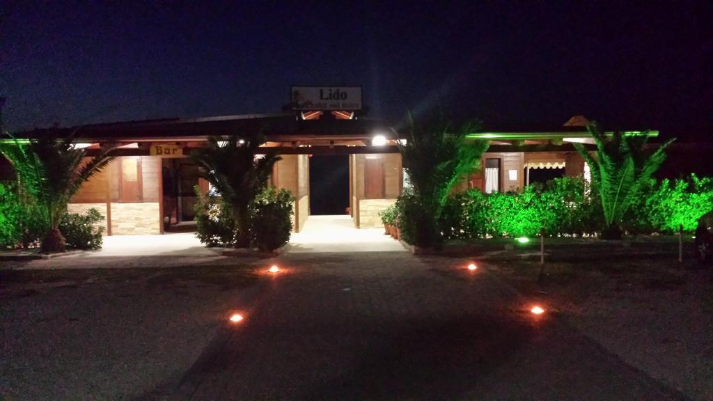 Hotel De La Ville Carpino Extérieur photo